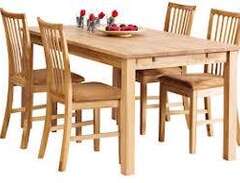 köksbord och 4 stolar
