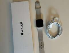 Apple Watch SE 2 gen 40 mm
