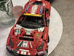 LEGO Ferrari 488 GTE