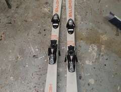 Twin Tip slalomskidor 131 c...