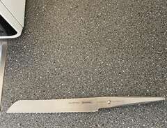 Knife P06 Bread 20.9cm