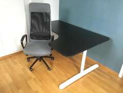 Skrivbord med stol