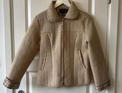 Spring Jacket, Burberry Style