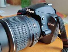 Nikon D3200 DSLR camera i n...