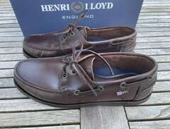 Nya Skor: Henry Lloyd segla...