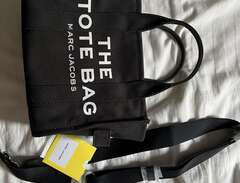 Marc Jacobs the tote bag small