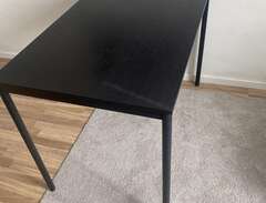 SANDSBERG matbord från Ikea