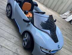 BMW i8 Concept El bil barn