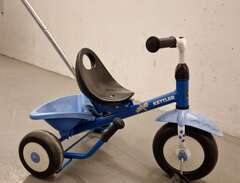 Blå trehjuling
