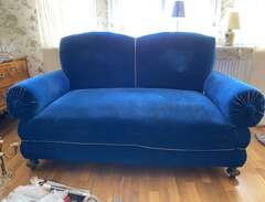 Antik soffa