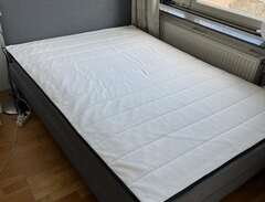 Säng 140 cm Ikea