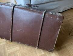 Äldre resväska / koffert