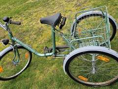 3 hjulig cykel med korg