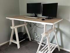 Skrivbord IKEA höj och sänk...