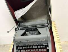 Royal skrivmaskin