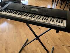 Keyboard med ställ - Casio...