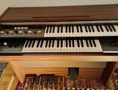 Yamaha Electone B-4cr piano