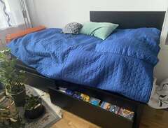 Ikea malm sängstomme med lå...