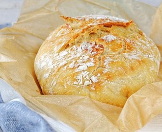 Prosty przepis na domowy chleb