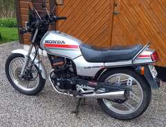 Honda CB 125 T Deluxe