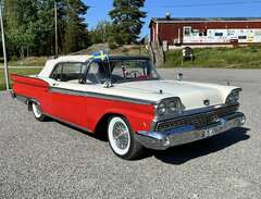 Ford Galaxie Sunliner  V8 F...
