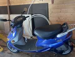 Kymco 30 moped