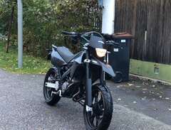 Viarelli Motard Klass 1 Moped