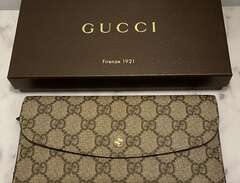 Oanvänd äkta Gucci-plånbok
