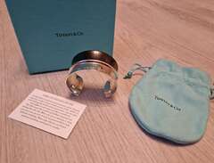 Tiffany and Co. 1837 Wide B...