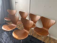 Arne Jacobsen - sjuan-stola...