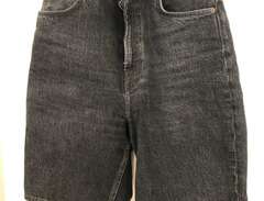 Acne Studios - svarta jeans...