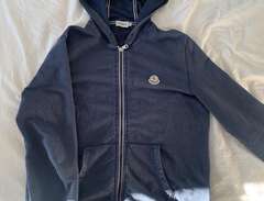 Moncler hoodie XL