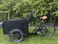 Cargobike lådcykel.