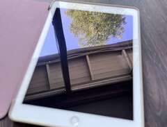 Apple iPad Air 2 64GB Wi-Fi...