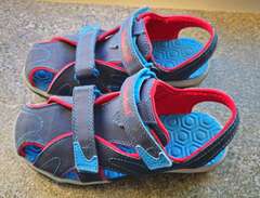 sandaler för pojke st 34