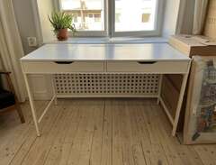 Skrivbord IKEA Alex Vit