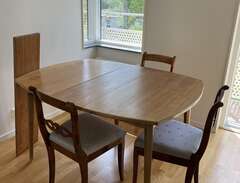 Matbord  med eller utan stolar
