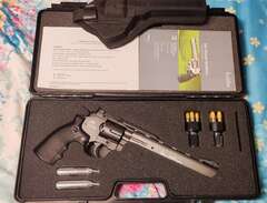 Dan Wesson CO2 8 tums revolver