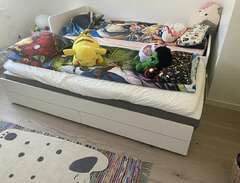 Ikea Säng för barn, SLÄKT