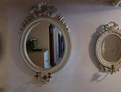 Gustavianska speglar med lj...