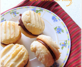 Melting Moments Cookies with Nutella Filling