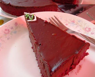 Nepečená cviklovo čokoládová torta