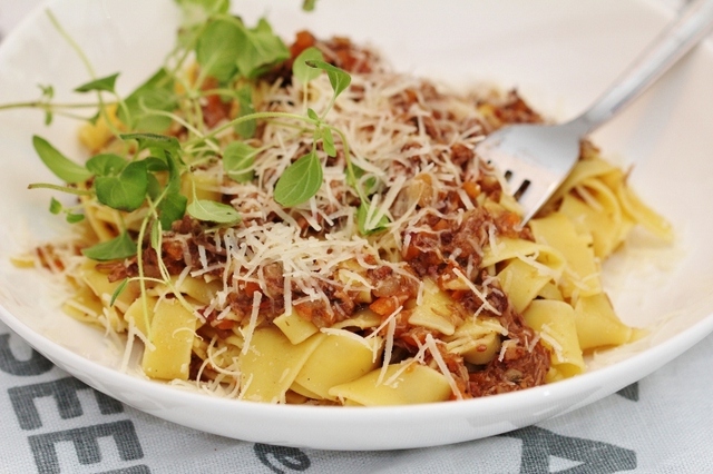 Högrevsragu - mört och gott till pasta med riven parmesan