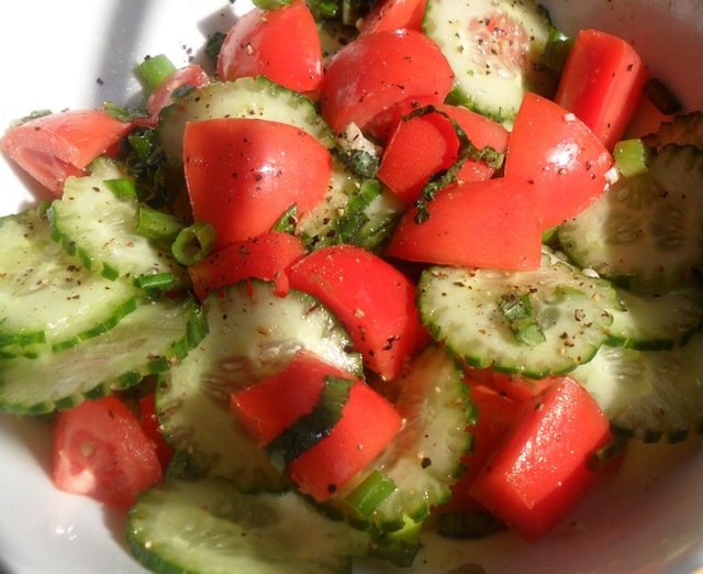 Refreshing Cucumber & Tomato Salad...Great Dish For Summer Buffets