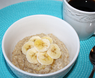 Porridge mit Banane & Honig
