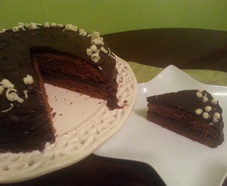 Chocolate fudge cake