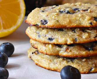 Make These Oatmeal Protein Cookies In 20 Minutes Flat