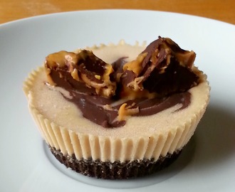 Erdnussbutter-Törtchen (Peanut Butter Mini Cakes) – vegan
