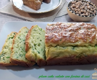 Plum Cake salato con farina di ceci e zucchine