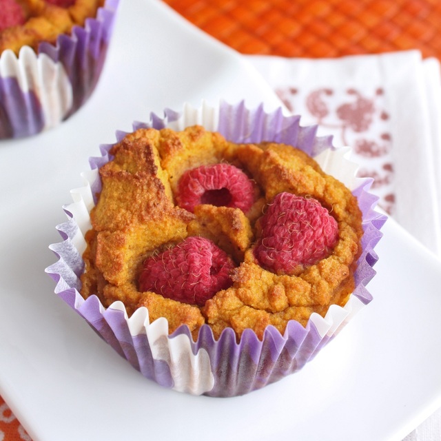 Low Carb & Gluten Free Pumpkin Raspberry Muffins